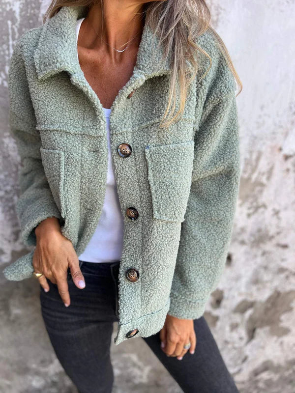 Dion | Kurze Wolljacke mit stylischem Kragen